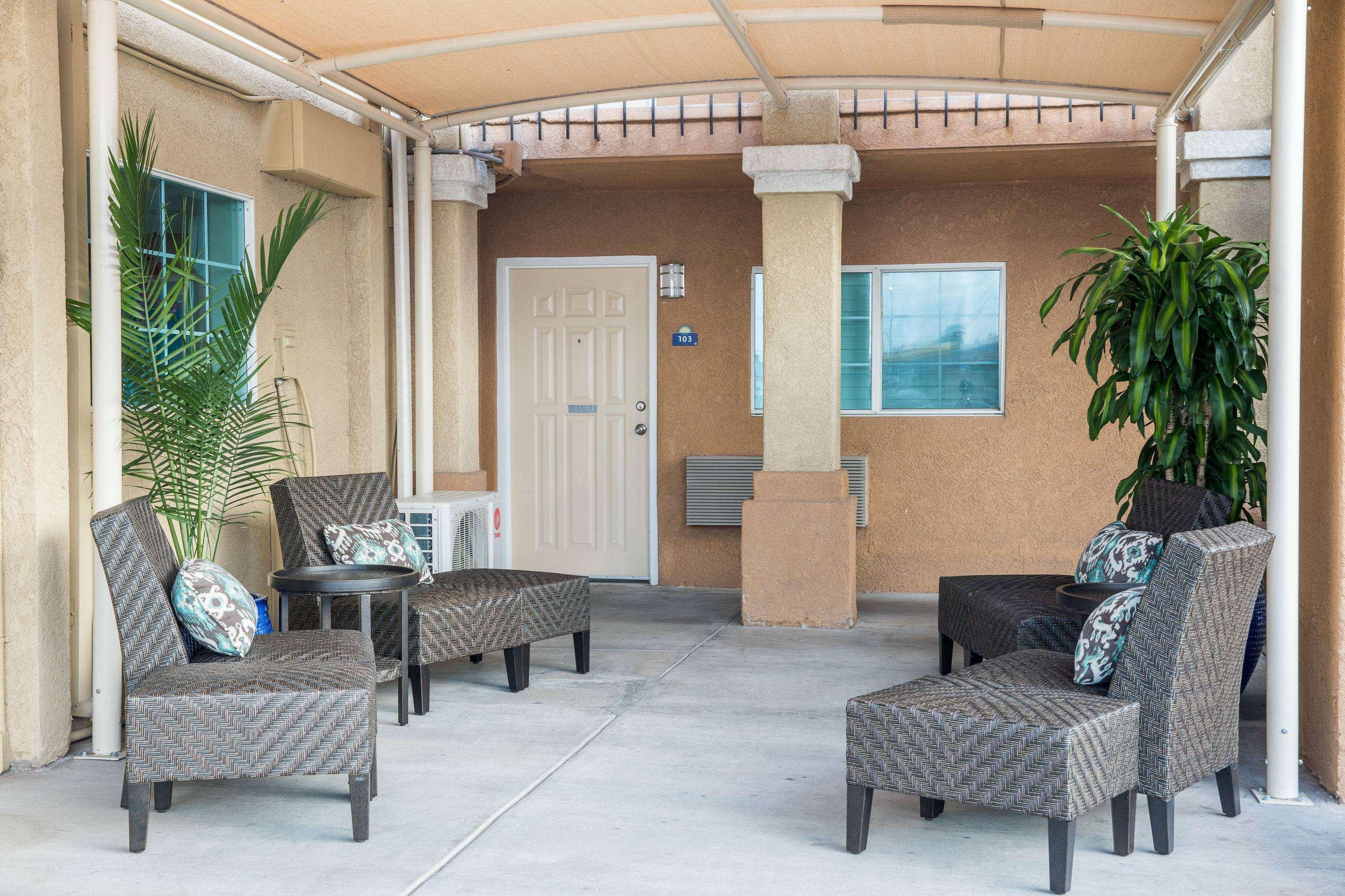 Days Inn By Wyndham El Centro Exterior photo
